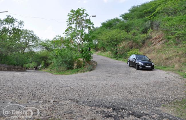 Safety Tips for Driving in Hilly Areas Safety Tips for Driving in Hilly Areas