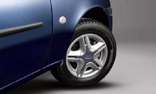 Ford Ikon