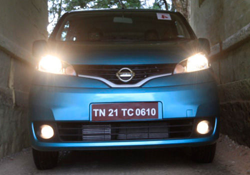 Nissan Evalia