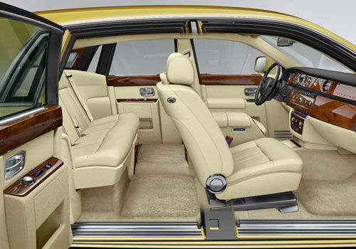 Rolls-Royce Phantom