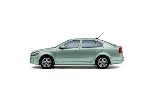 Skoda New Laura 1.8 TSI Ambiente