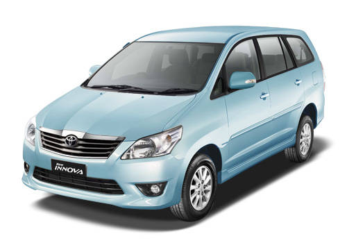 Toyota Innova 2.5 E Diesel PS 8 Seater