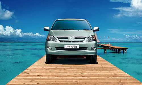 Toyota Innova 2.0 G4 Petrol 8-seater