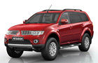 Mitsubishi Pajero Photos