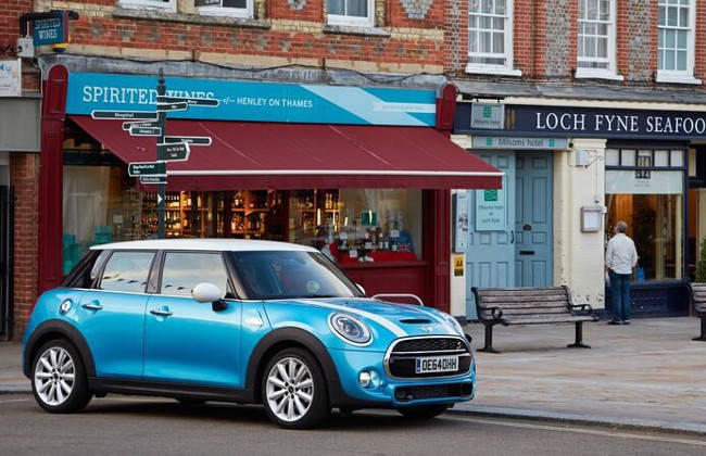 Mini reveals the 5-door S and SD versions