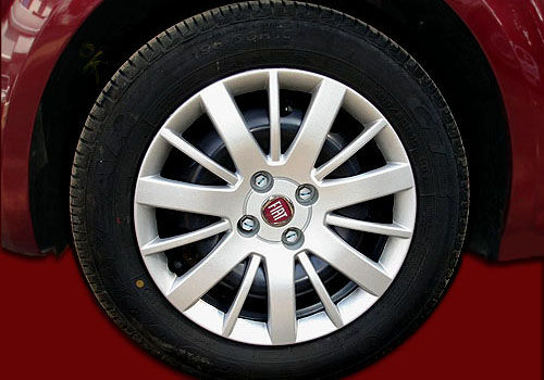 Fiat Linea - Wheel Exterior Photo