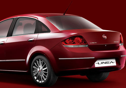 Fiat Linea - Right TailLight Exterior Photo
