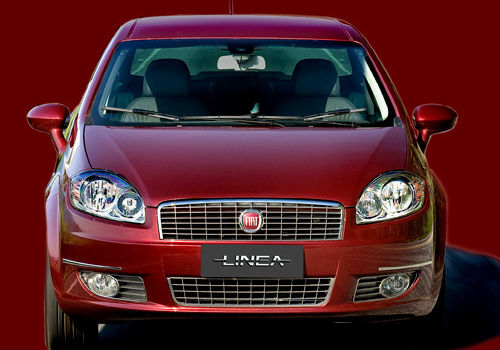Fiat Linea - Full Front View Exterior Photo