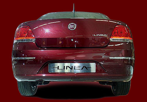 Fiat Linea - Full Rear View Exterior Photo