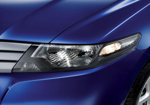 Honda City - HeadLight Exterior Photo