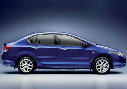 Honda City - Front Low Wide Exterior Photo