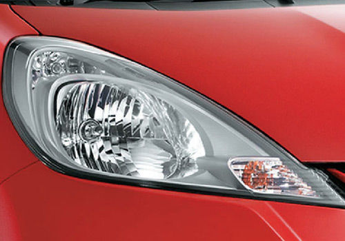 Honda Jazz - HeadLight Exterior Photo