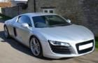 Audi R8 4.2 FSI quattro Front Medium View Pictures
