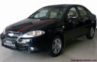 Chevrolet Optra Magnum 2.0 LT Front Angle High View Pictures