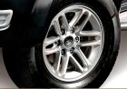 Ford Endeavour 4x2 XLT Wheel Pictures