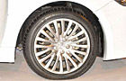 Maruti Kizashi Wheel Picture