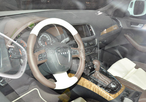 audi q5 interior. Audi Q5 DashBoard Interior