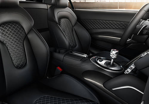 Get Audi R8 Rear Seats Pics