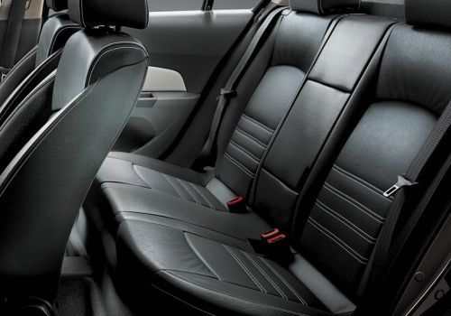 Chevrolet Cruze - Rear Seats Interior Photo