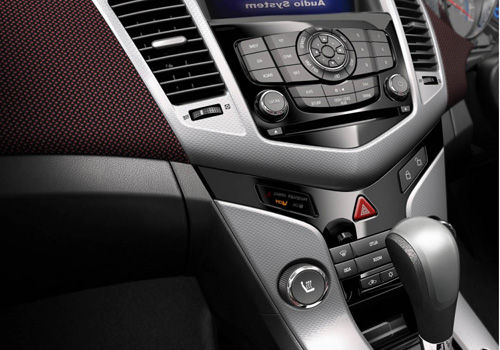 Chevrolet Cruze - Side AC Control Interior Photo