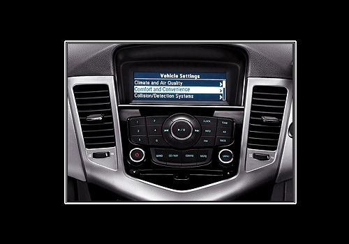 Chevrolet Cruze - Front AC Controls Interior Photo