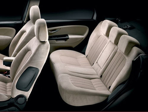 Fiat Linea - Rear Seats Interior Photo