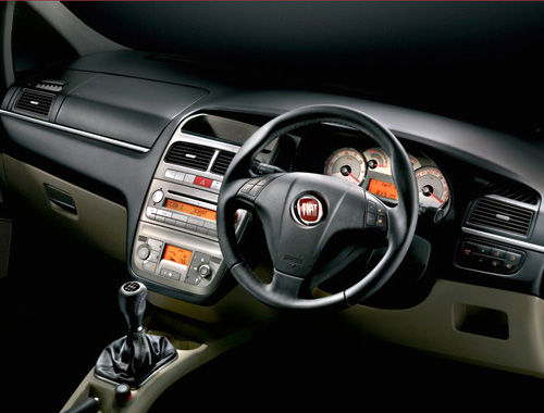 Fiat Linea Pictures