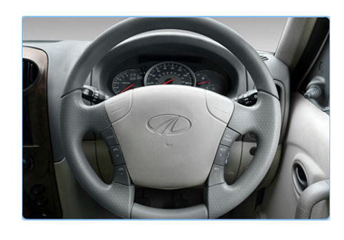 Mahindra Scorpio W - Steering Wheel Interior Photo