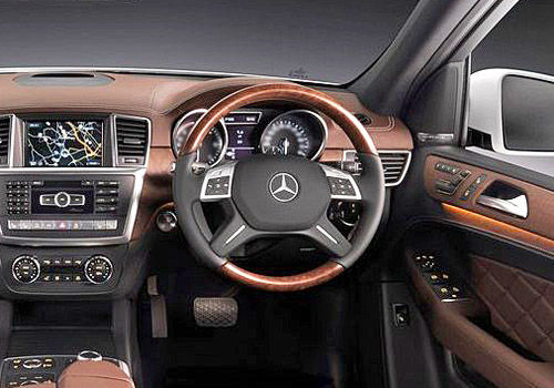 Mercedes-Benz M-Class ML 320 CDI 4Matic Steering Wheel Interior Photo