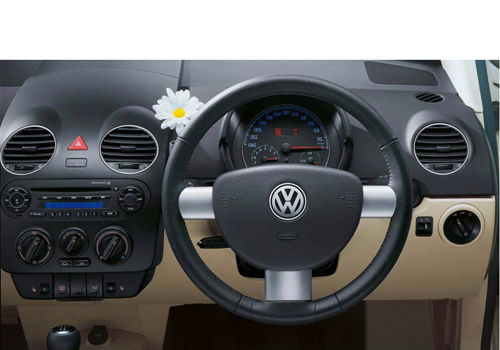 new volkswagen beetle interior. Volkswagen Beetle DashBoard