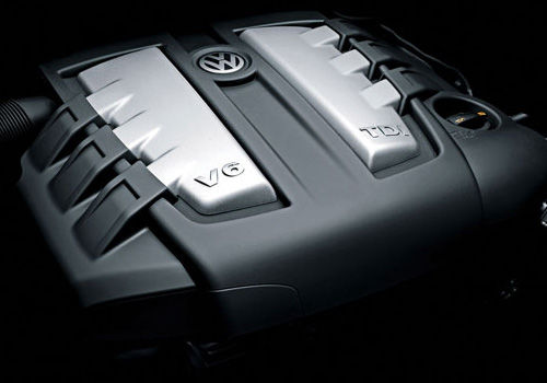 Volkswagen Touareg - Engine Interior Photo