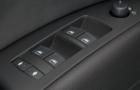 Audi R8 4.2 FSI quattro Driver's Side Inside Door Control Interior Photo Audi R8 4.2 FSI quattro Driver's Side Inside Door Control Interior Photo