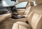 BMW 5 Series Front Seats Picture