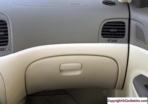 Hyundai Accent Executive Passanger's View Pictures