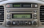 Hyundai Accent Stereo Interior Photo