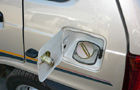 Maruti 800 Uniq Gas Cap Open Pictures