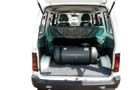 Maruti Omni trunk open closer view Picture