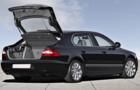 Skoda Superb trunk open closer view Picture Skoda Superb trunk open closer view Picture
