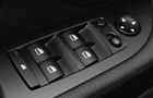 Skoda Octavia Ambiente 1.9 TDI Driver's Side Inside Door Control Pictures