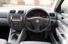 Volkswagen Jetta 1.9 TDI Trendline Steering Wheel Pictures