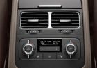 Volkswagen Touareg Front AC Controls Interior Photo