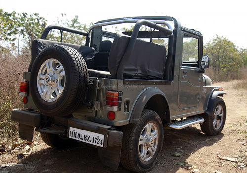 A very basic interior greets you on the Mahindra Thar CRDe