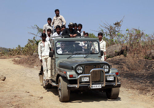 See More Mahindra Thar Pictures Read More on Mahindra Thar