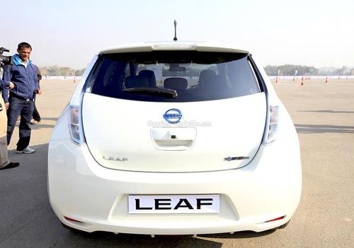 Nissan-Leaf6.jpg