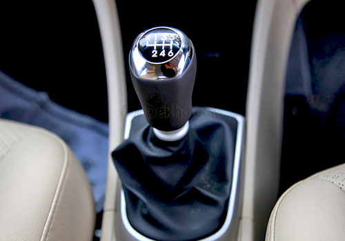 Hyundai 4S Fluidic Verna