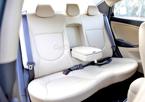 Hyundai 4S Fluidic Verna