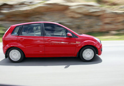 Ford figo red colour images #3