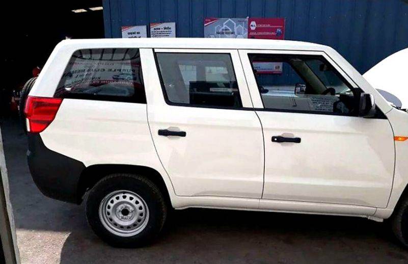 Longer Mahindra TUV 300 Plus Coming Soon (Clear Shots Of The MPV Inside)